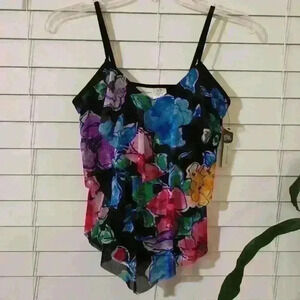 Jaclyn Smith 3 Tier TKINI Top Floral Design Size: 6